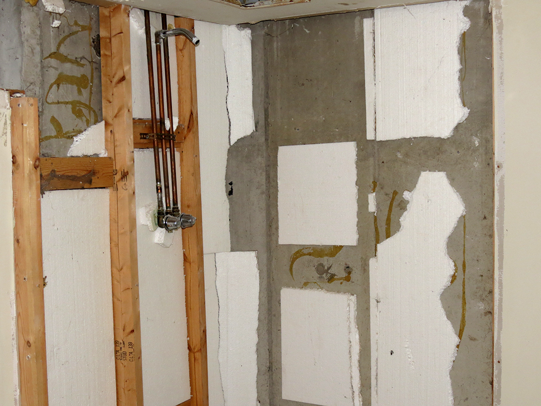 gal/2014/2014-05-19_-_Basement_bath_progress_pics/ZIMG_1406.jpg