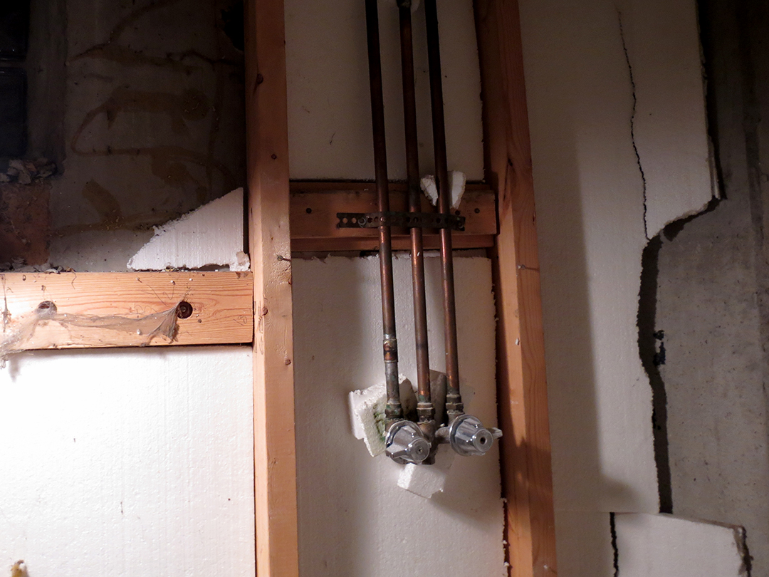 gal/2014/2014-05-19_-_Basement_bath_progress_pics/ZIMG_1463.jpg
