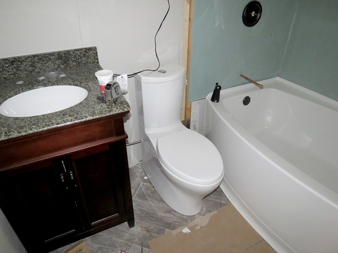 gal/2014/2014-05-19_-_Basement_bath_progress_pics/ZIMG_1683.jpg